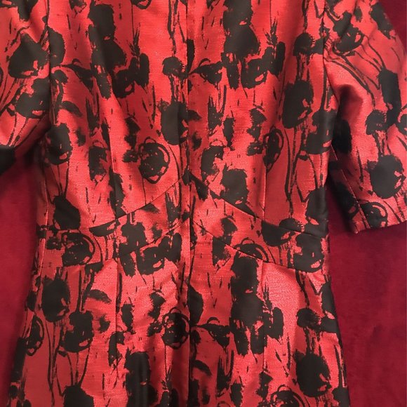 I Peterman Red And Black Dress With Metallic Shine - Picture 5 of 6